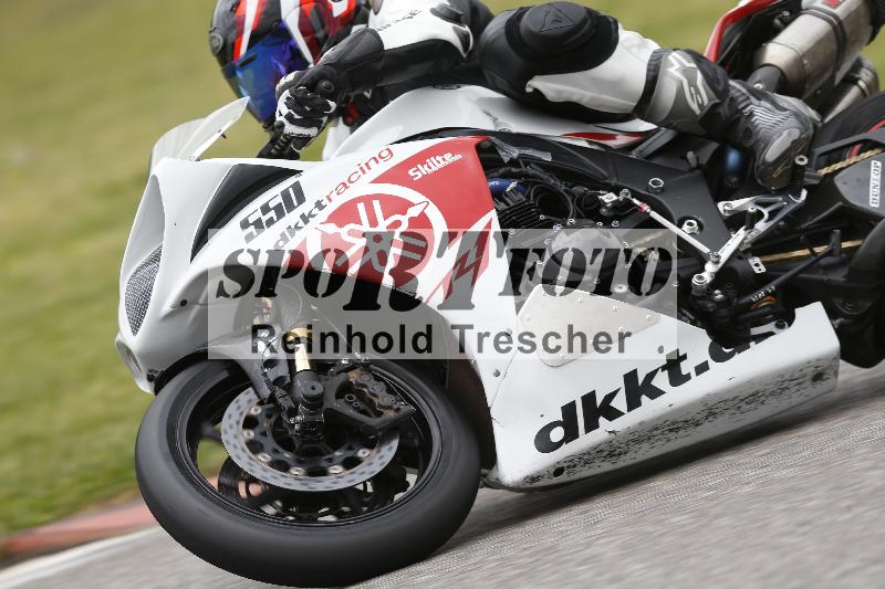 /Archiv-2025/08 20.04.2025 Speer Racing ADR/Gruppe gruen/550